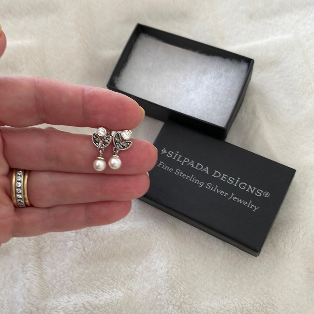 Silpada Designs Sterling Silver Crystal and Pearl Drop Earrings, never worn!